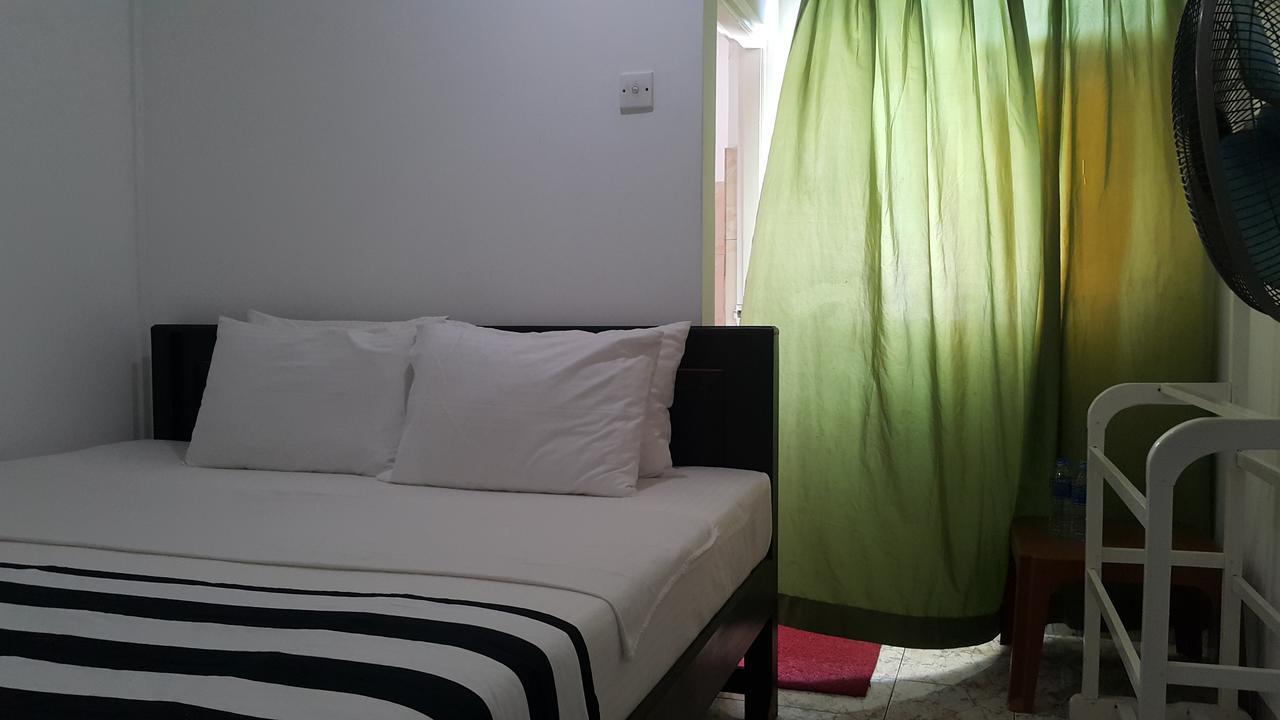 City Capital Hostel Анурадхапура Екстериор снимка