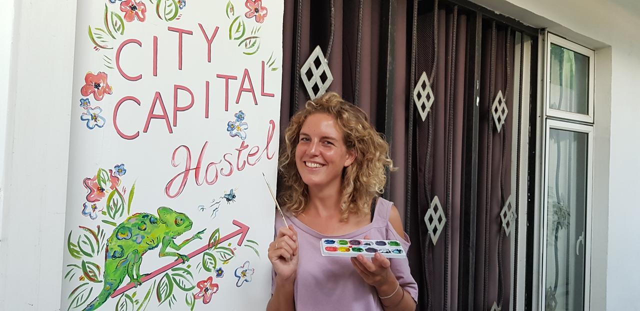 City Capital Hostel Анурадхапура Екстериор снимка